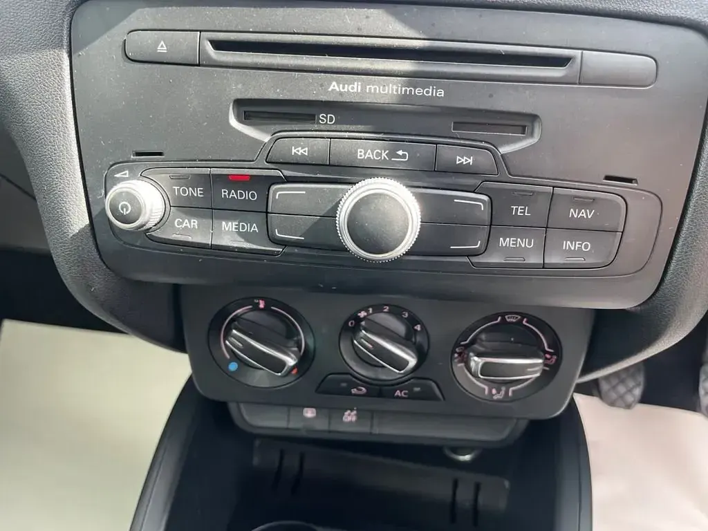 Usado Audi A1 Sport 105 CV (77 kW) 2013 Negro Utilitario