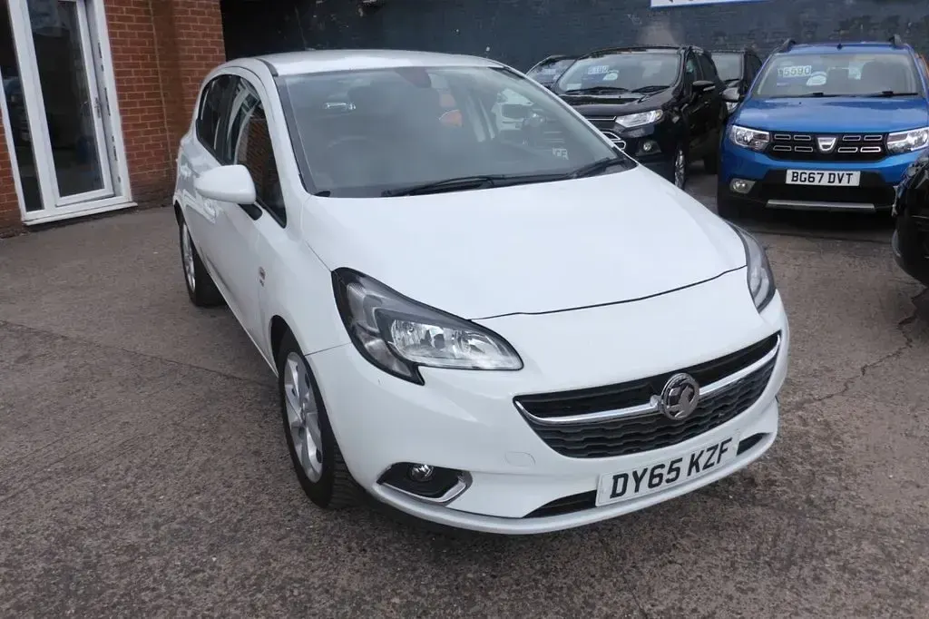 Used Vauxhall Corsa SRi 2015 White Hatchback