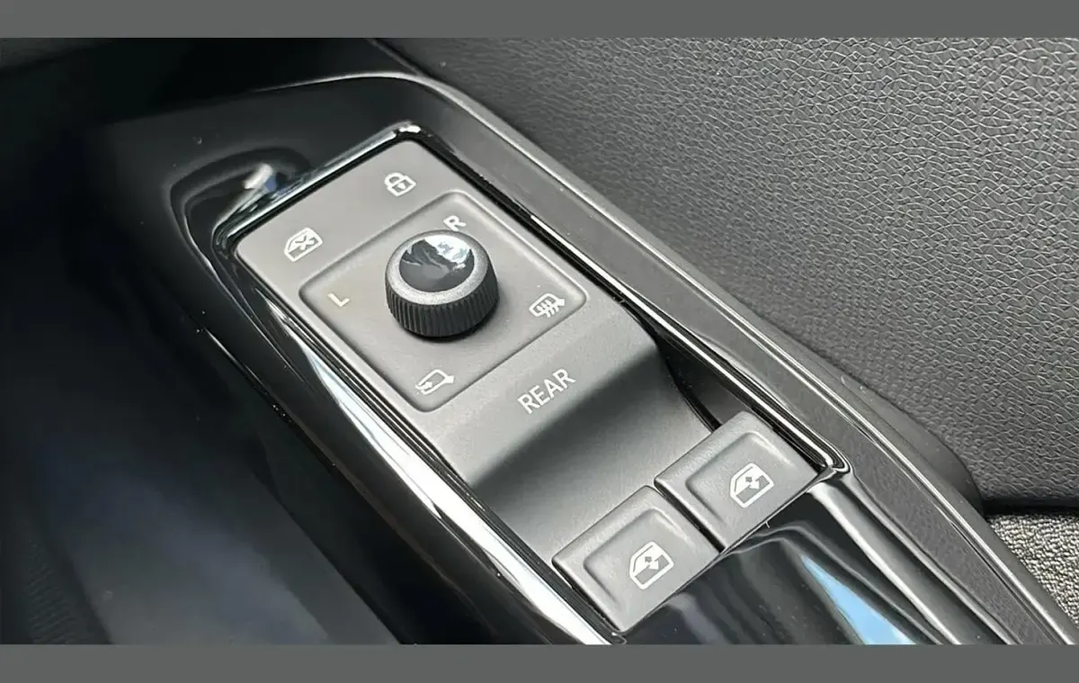 New VW ID.3 Pro 147 kW (200 HP) 2026 White Hatchback