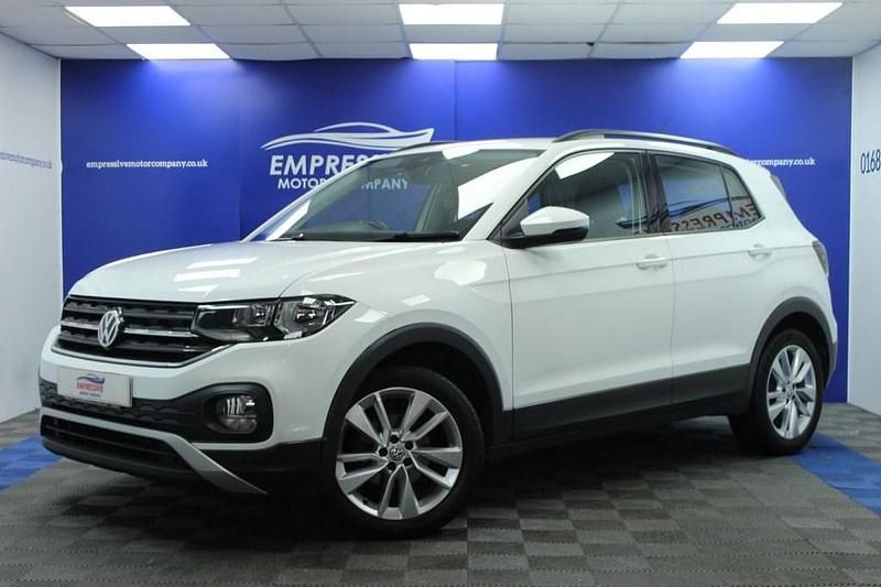 Used VW T-Cross SE 95 HP (69 kW) 2019 White SUV