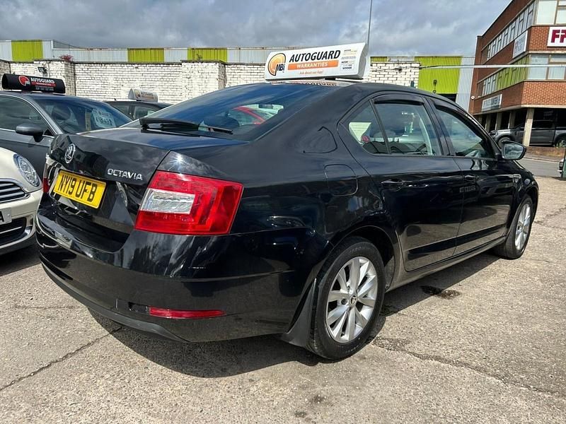 Used Skoda Octavia 2019 Black Hatchback
