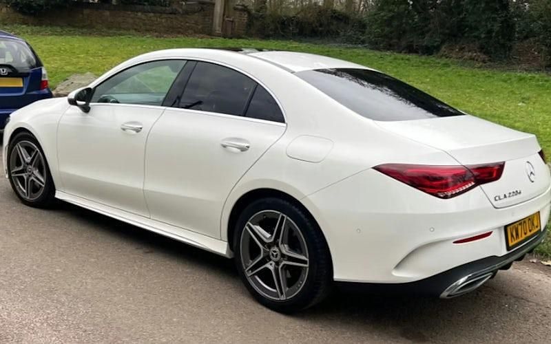Used Mercedes CLA220 AMG Line Premium Plus 190 HP (139 kW) 2021 White Sedan
