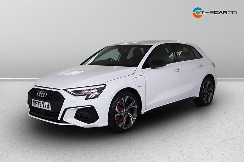 Used Audi A3 Sportback e-tron Competition 2022 White Hatchback