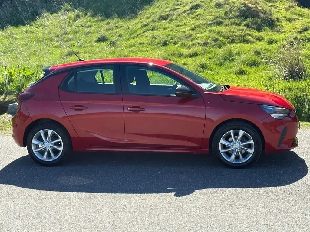 Usado Vauxhall Corsa 75 HP (55 kW) 2021 Vermelho Citadino