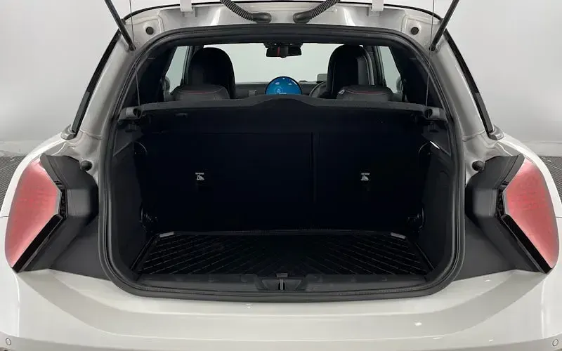 Used Mini Cooper Sport 150 kW (204 HP) 2025 White Hatchback