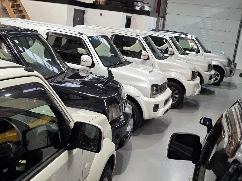 Used Suzuki Jimny 85 HP (62 kW) 2014 Green SUV