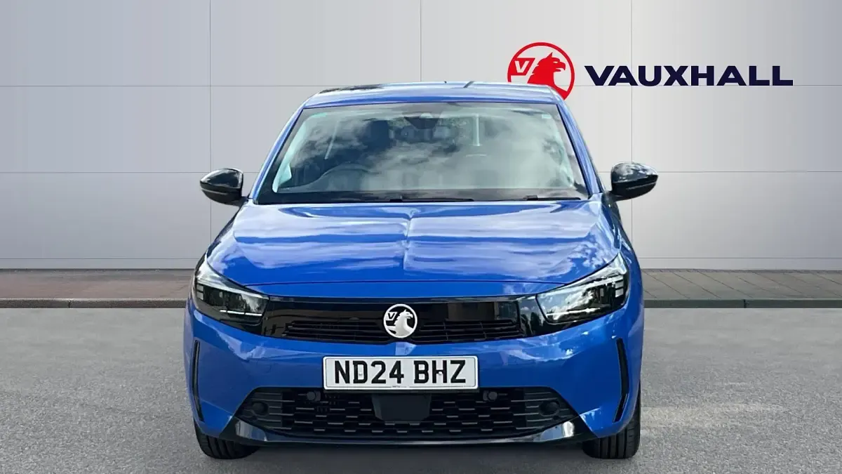 Used Vauxhall Corsa Design Edition 100 HP (73 kW) 2024 Blue Hatchback
