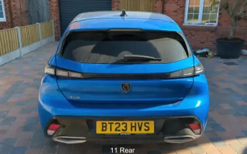 Used Peugeot 308 Allure Premium 131 HP (96 kW) 2023 Blue Hatchback
