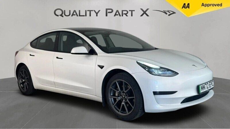 White Used 2022 Tesla Model 3 Sedan | £15,600 (Good price) - Image 1/4