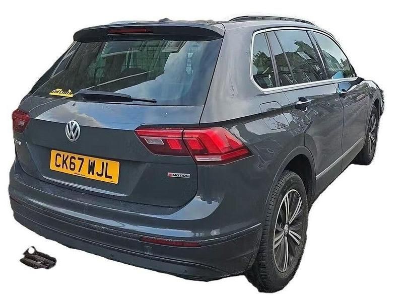Used VW Tiguan SE 150 HP (110 kW) 2017 Grey SUV