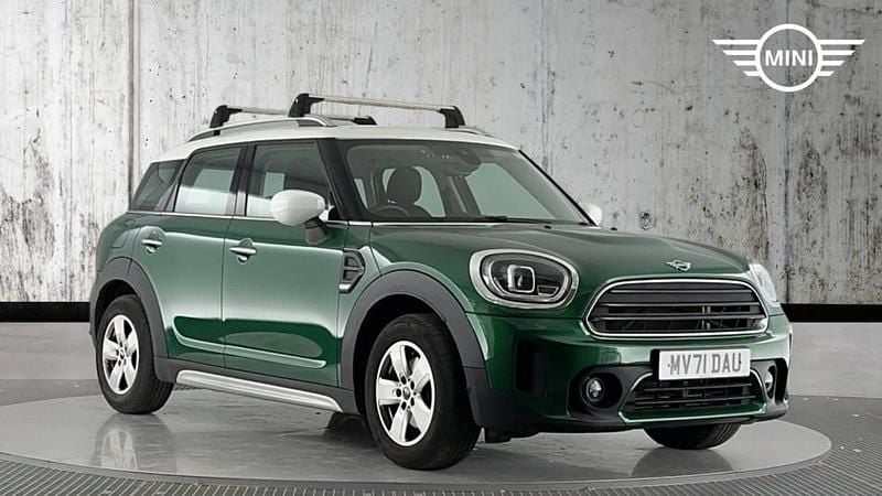 Green Used 2021 Mini Cooper Countryman Classic SUV | £18,999 (Super price) - Image 1/4