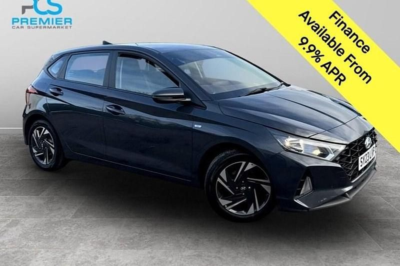 Used Hyundai i20 SE 100 HP (73 kW) 2023 Grey Hatchback