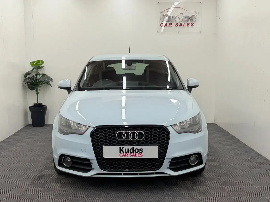 Used Audi A1 Sport 86 HP (63 kW) 2012 Blue Hatchback