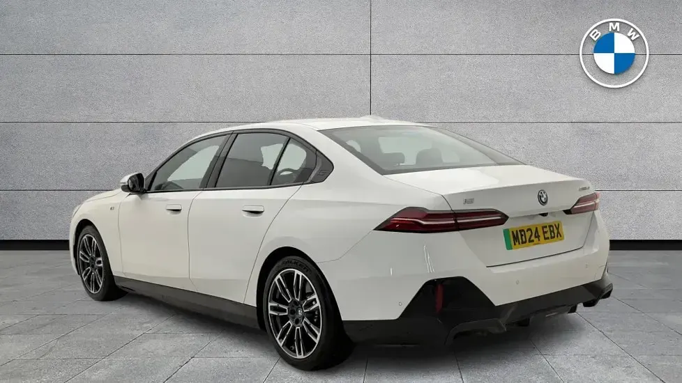 Used BMW i5 M Sport 246 kW (335 HP) 2024 White