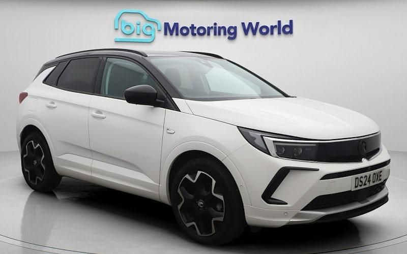 Used 2024 Vauxhall Grandland X Ultimate SUV | £22,500 (Fair price) - Image 1/4