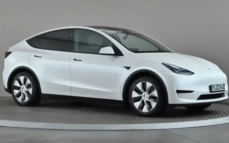 Used Tesla Model Y RWD 219 kW (299 HP) 2023 SUV