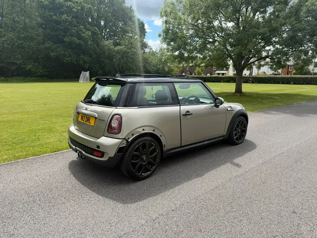 Used Mini Cooper S Hatch 2010 Silver Hatchback