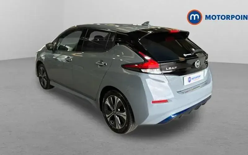 Used Nissan Leaf Tekna 160 kW (218 HP) 2021 Grey Hatchback