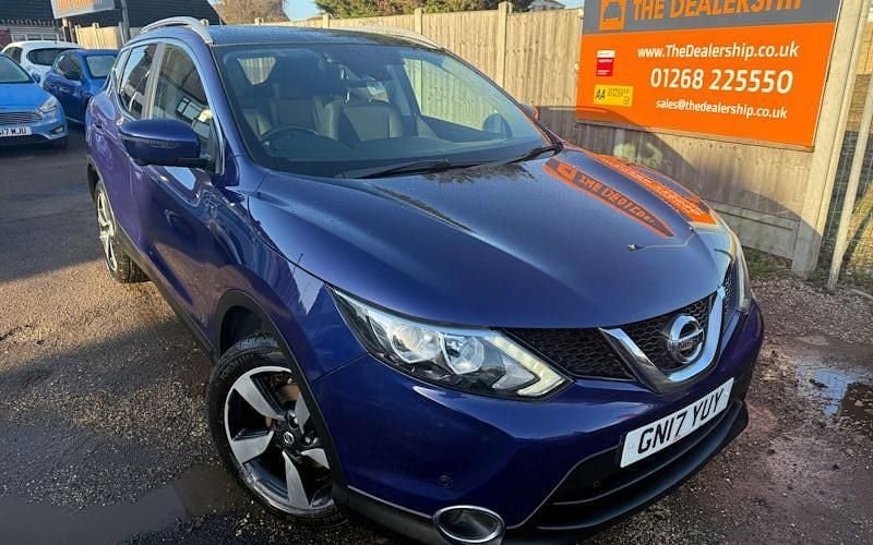 Used Nissan Qashqai N-Connecta 116 HP (85 kW) 2017 Blue SUV