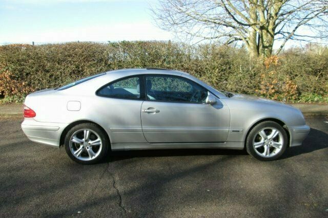 Used Mercedes CLK230 Avantgarde 197 HP (144 kW) 2002 Coupe