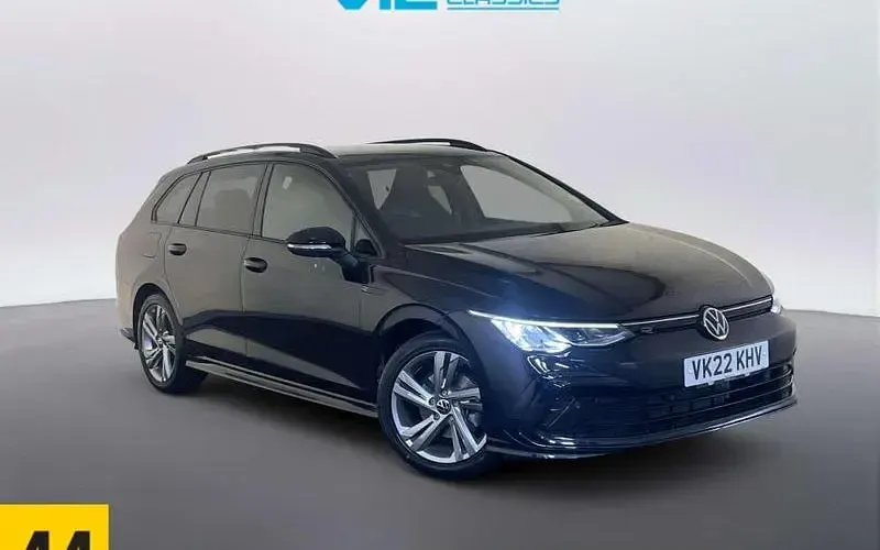 Used VW Golf VIII R-line 150 HP (110 kW) 2022 Estate