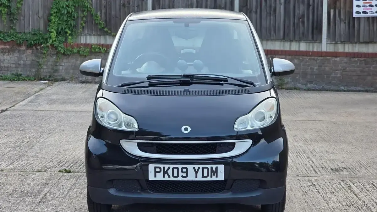 Used Smart ForTwo Coupé Passion 54 HP (39 kW) 2009 Silver Coupe