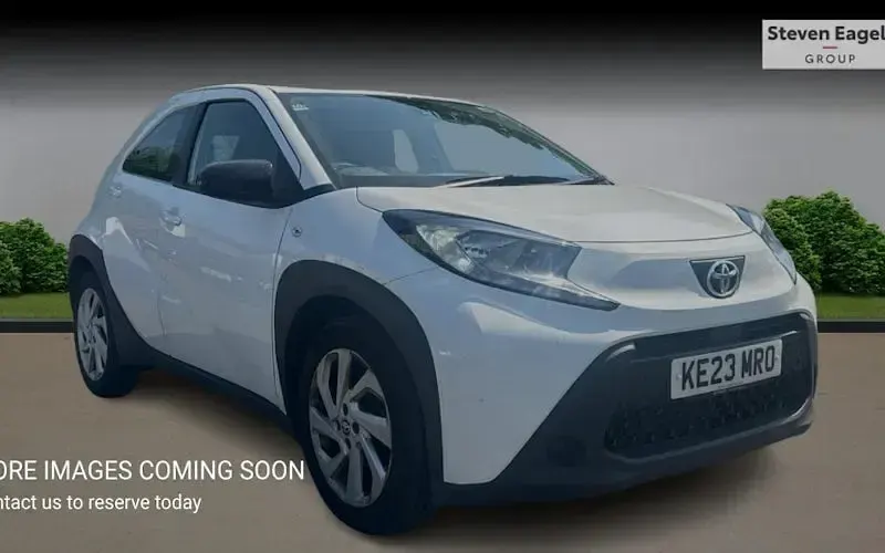 Used Toyota Aygo X PURE 72 HP (52 kW) 2025 SUV