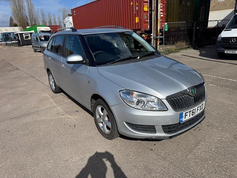 Used Skoda Fabia SE 2011 Silver Estate