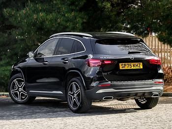 Used Mercedes GLA200 Executive 150 HP (110 kW) 2025 Black SUV