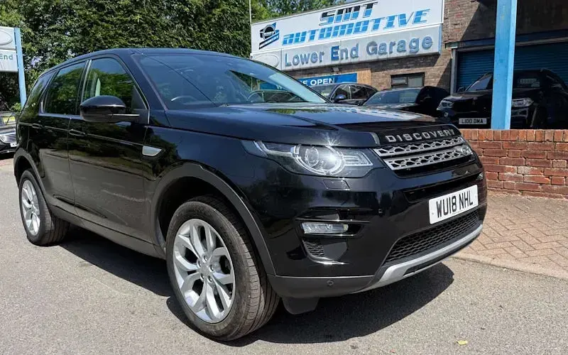 Second-hand Land Rover Discovery Sport HSE 180 CP (132 kW) 2018 SUV