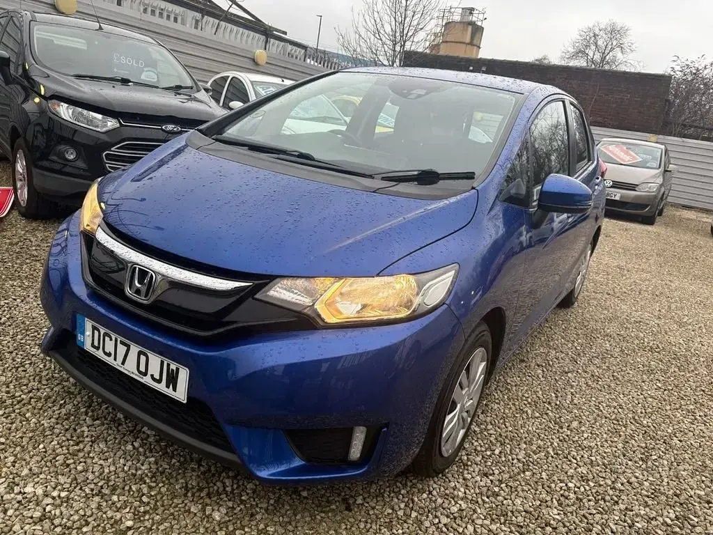 Second-hand Honda Jazz S 102 CP (75 kW) 2017 Albastru Hatchback