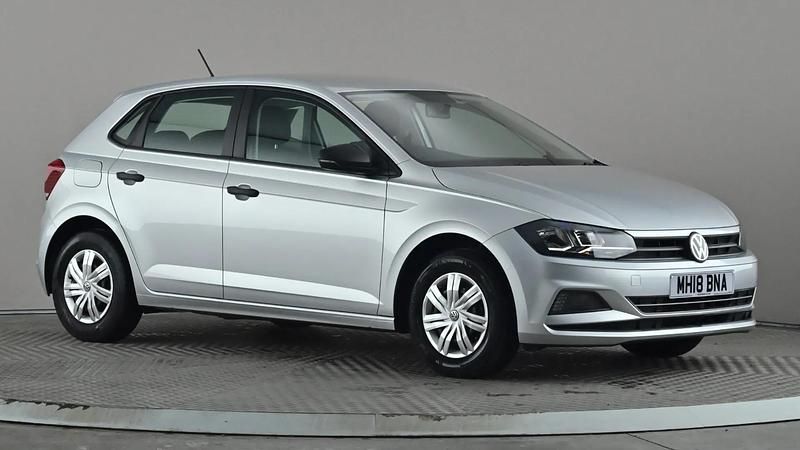 Used VW Polo S 65 HP (47 kW) 2018 Silver Hatchback