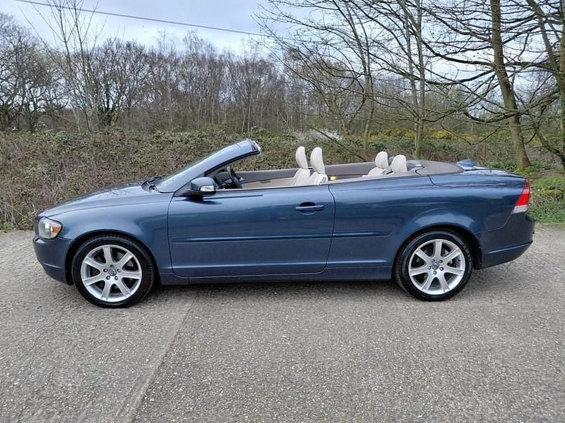 Used Volvo C70 SE 2009 Blue Cabriolet