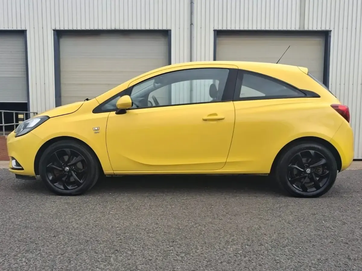 Used Vauxhall Corsa SRi 2015 Yellow Hatchback