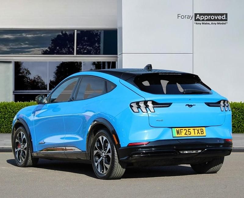 Used Ford Mustang Premium 351 HP (258 kW) 2025 Estate