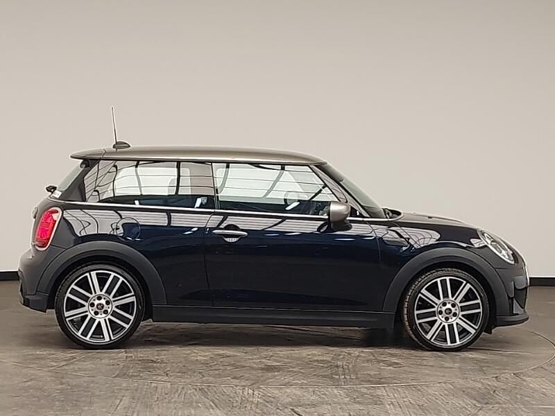 Used Mini Cooper Exclusive 136 HP (100 kW) 2023 Black Hatchback