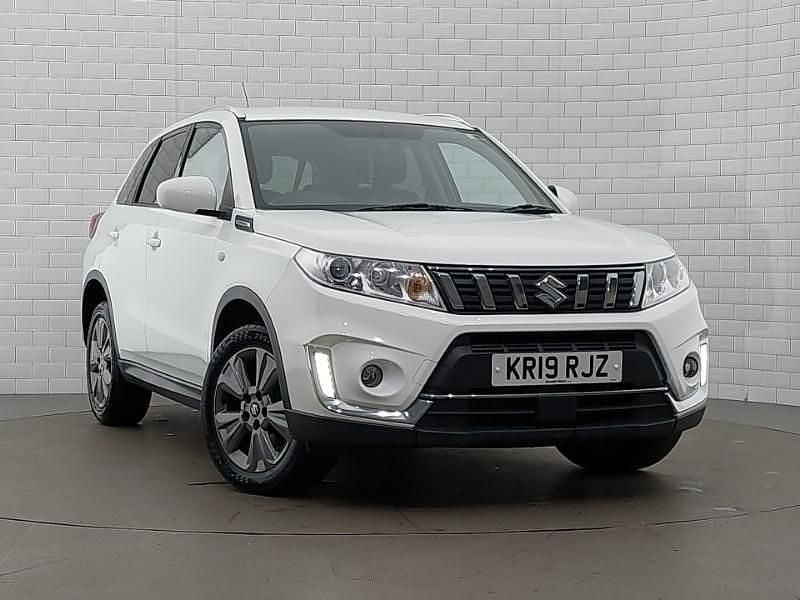 White Used 2019 Suzuki Vitara SZ-T SUV | £10,298 (Fair price) - Image 1/4