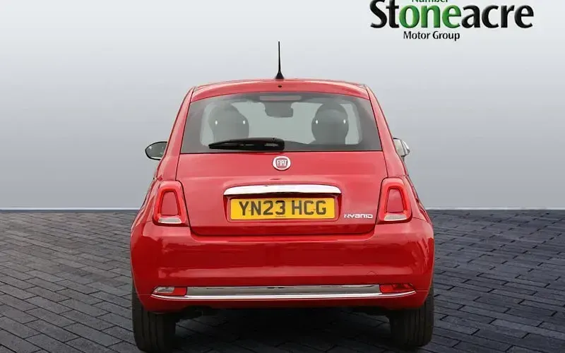 Used Fiat 500 69 HP (50 kW) 2023 Red Hatchback