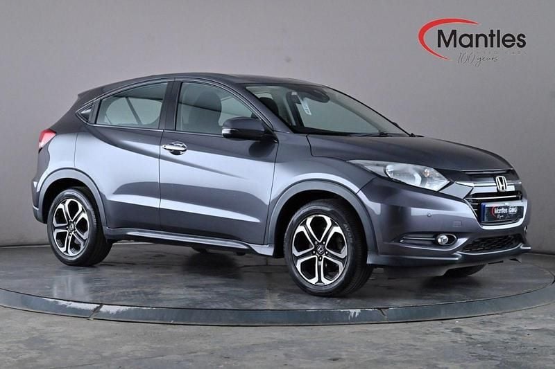 Grey Used 2015 Honda HR-V SE SUV | £9,795 (Fair price) - Image 1/4