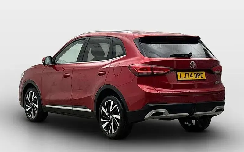 Usado MG ZS Trophy 196 CV (144 kW) 2025 Rojo SUV