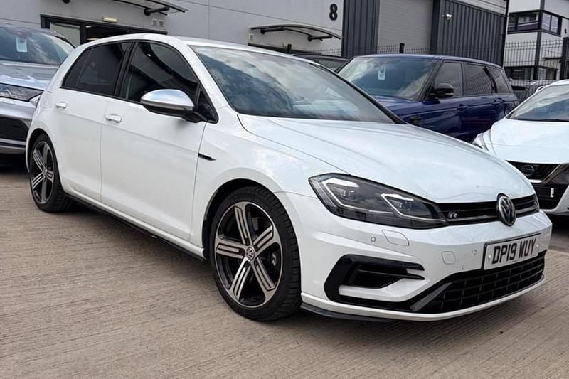 Usado VW Golf VII R 300 HP (220 kW) 2019 Branco Citadino