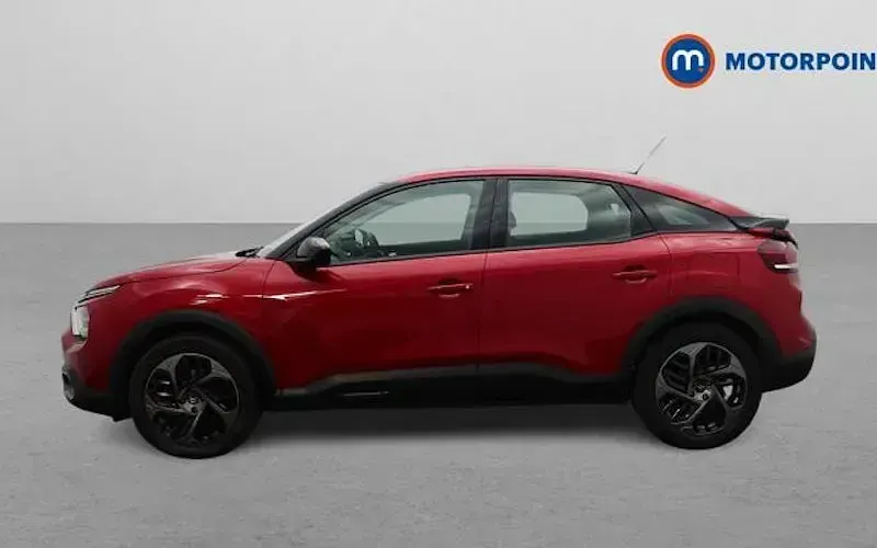 Used Citroën C4 PureTech 131 HP (96 kW) 2022 Red SUV
