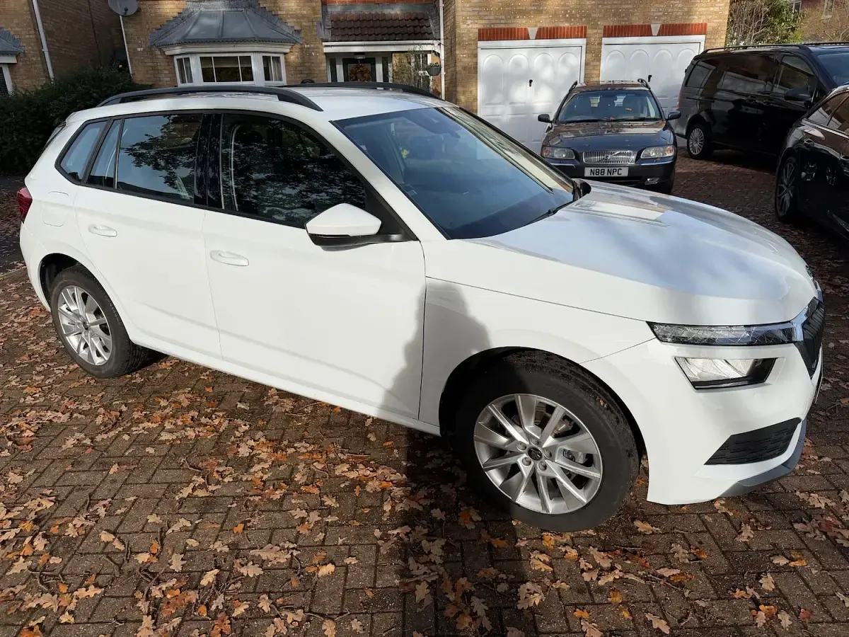 Used Skoda Kamiq SE 95 HP (69 kW) 2023 White SUV