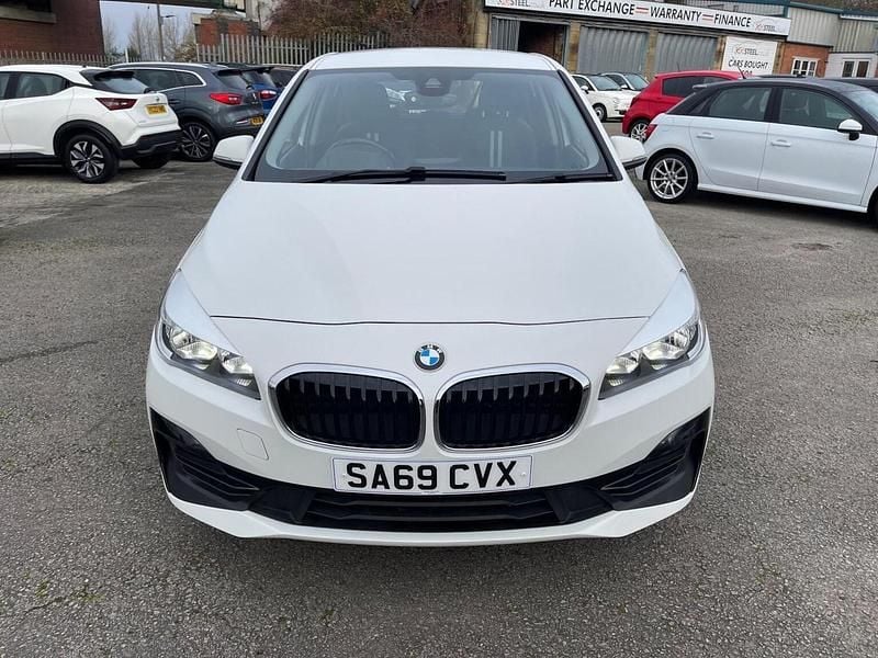 Used BMW 218 Sport Line 2019 White Estate