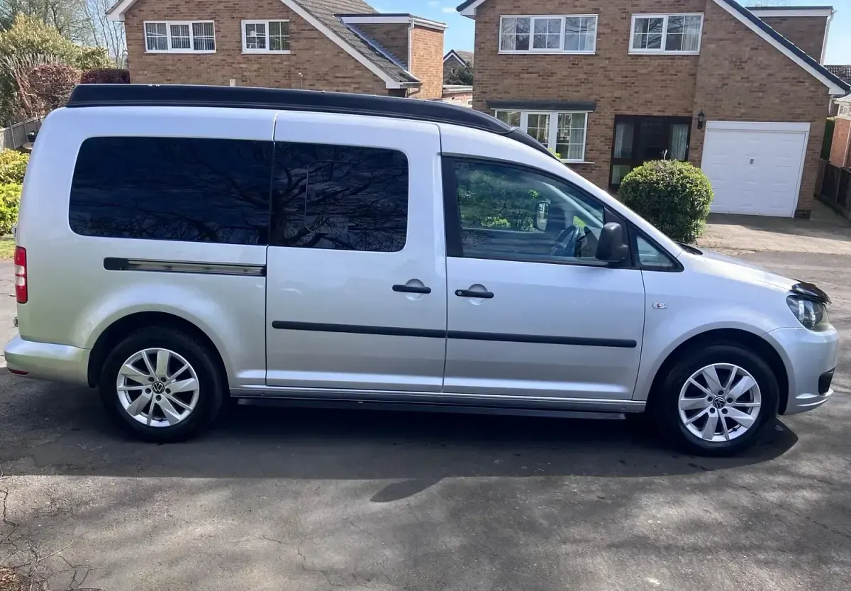 Used VW Caddy Startline 102 HP (75 kW) 2015 Silver MPV