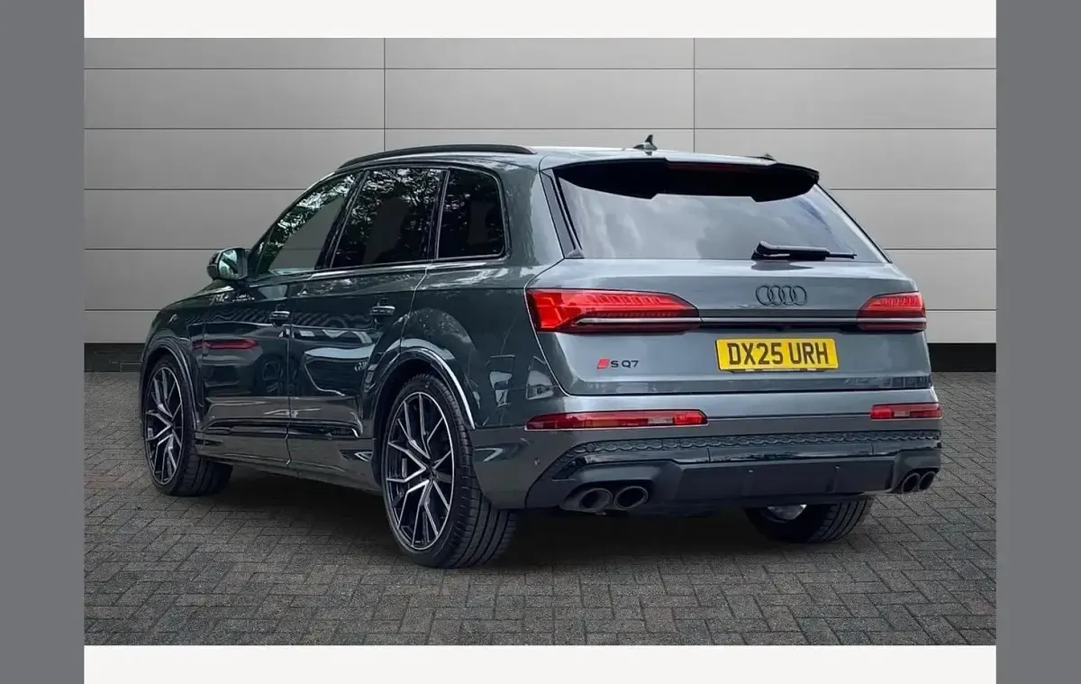 Used Audi SQ7 Comfort 507 HP (372 kW) 2025 Grey SUV