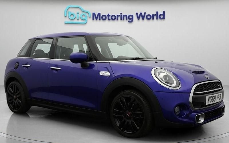 Used 2020 Mini Cooper S Exclusive Hatchback | £11,000 (Good price) - Image 1/4