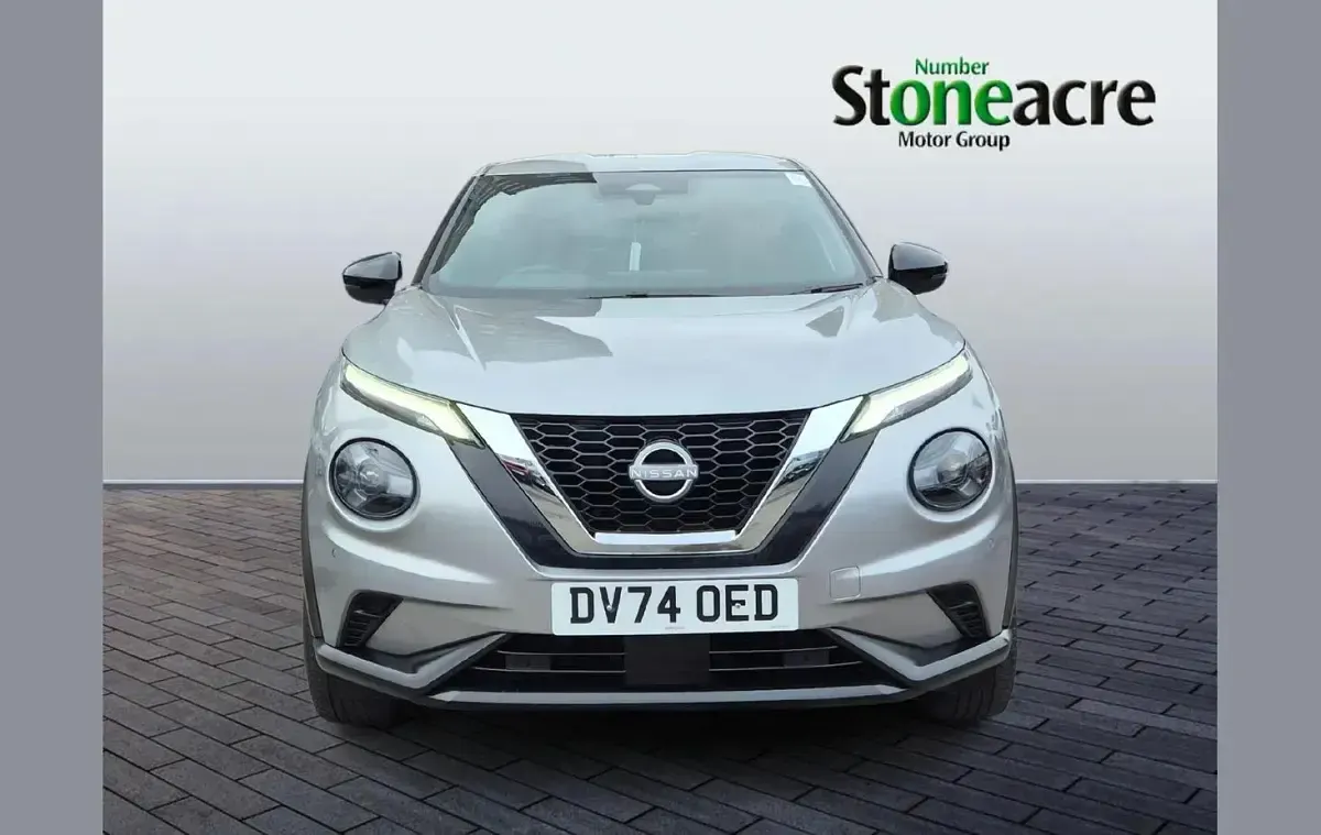 Used Nissan Juke N-Connecta 114 HP (83 kW) 2024 Silver SUV