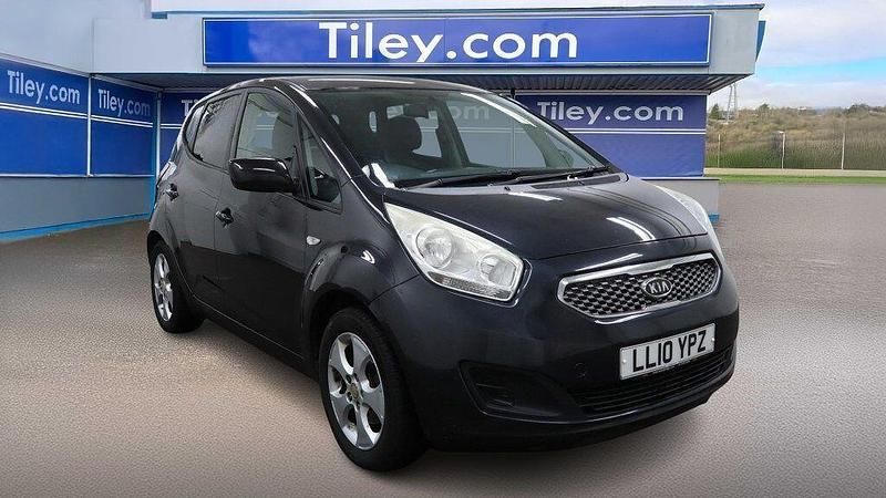 Black Used 2010 Kia Venga Hatchback | £4,490 (A bit pricey) - Image 1/2