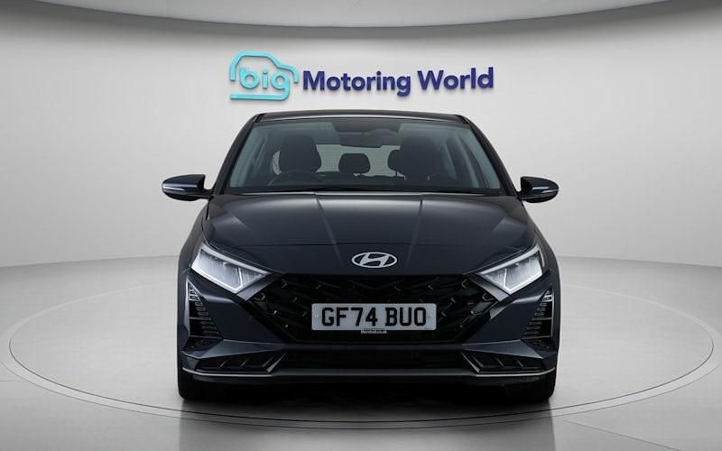 Used Hyundai i20 Advanced 101 HP (74 kW) 2024 Grey Hatchback